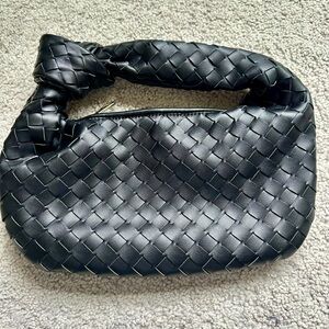 NWOT Knotted Woven Handbag Black